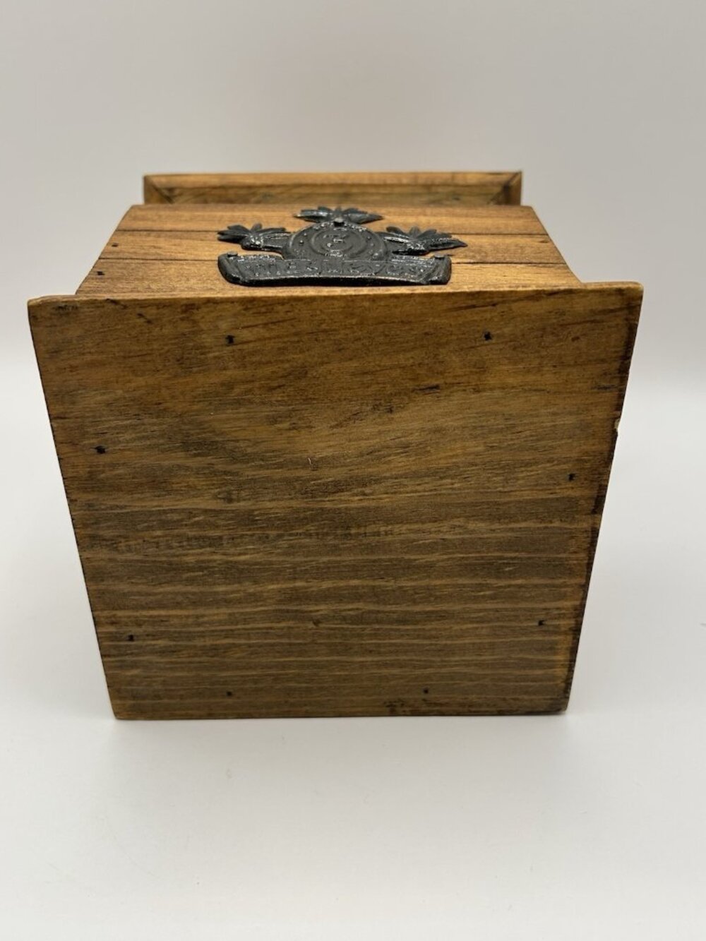 Vintage 3 Magueyes Wooden Box Chest Dome Lid Rustic Primitive Decor Jewelry Box - Picture 9 of 14